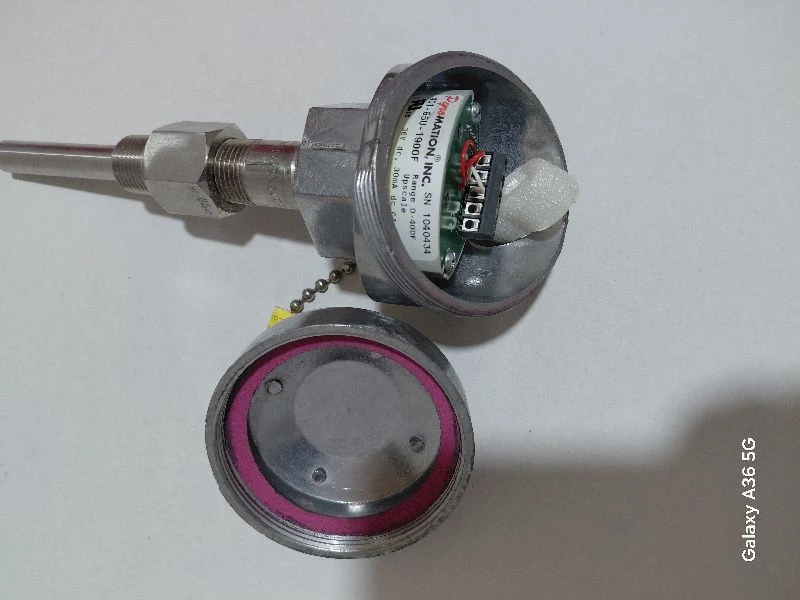 Pyromation 401-85U-1900F RTD Temperature Transmitter, Range 0-300F