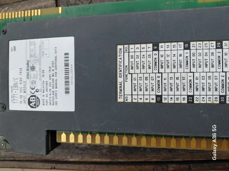 Allen Bradley 1771-IBN Ser. C DC Input Module 10-30VDC REV G01