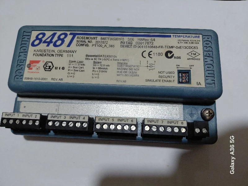 Rosemount™ 848T Fieldbus  Temperature Transmitter