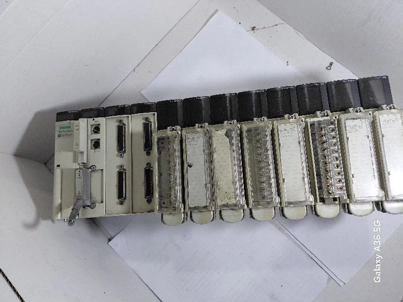 lSchneider TSX premium, TSX PSY1610, TSXP57202, TSXAEY1600, TSXDSY16T2, TSXDEY16D2,