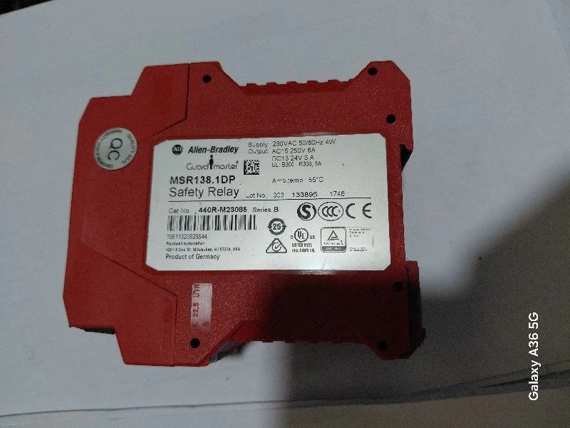 Allen-Bradley MSR138.1DP Safety Relay